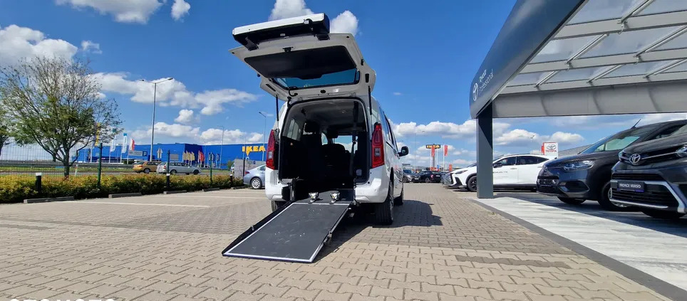 toyota proace city verso przemyśl Toyota Proace City Verso cena 189000 przebieg: 5, rok produkcji 2023 z Przemyśl